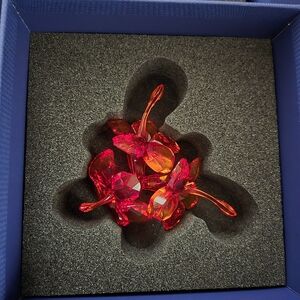 NIB Swarovski Vibrant Red Crystal Hibiscus